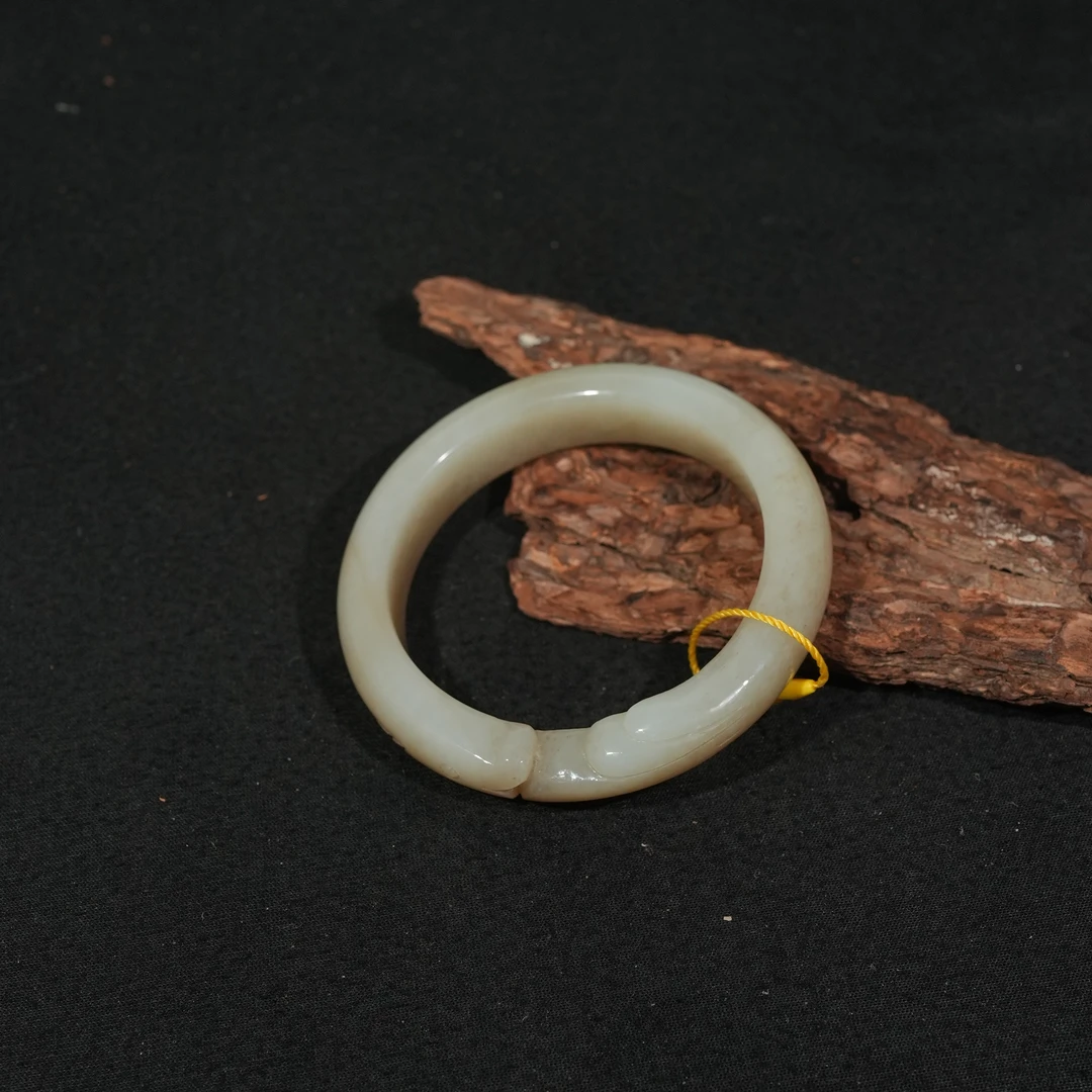 香港王老板-和田玉手镯6c62