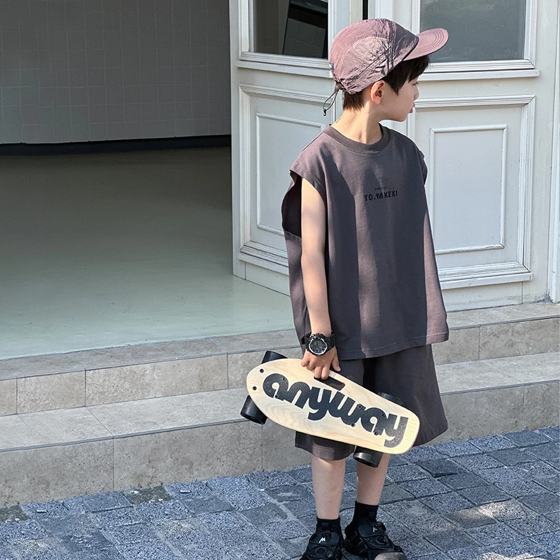 男童夏季无袖背心儿童套装2025新款中大童运动男孩宽松洋气两件套