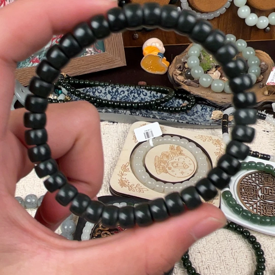 未镶嵌手链和田玉