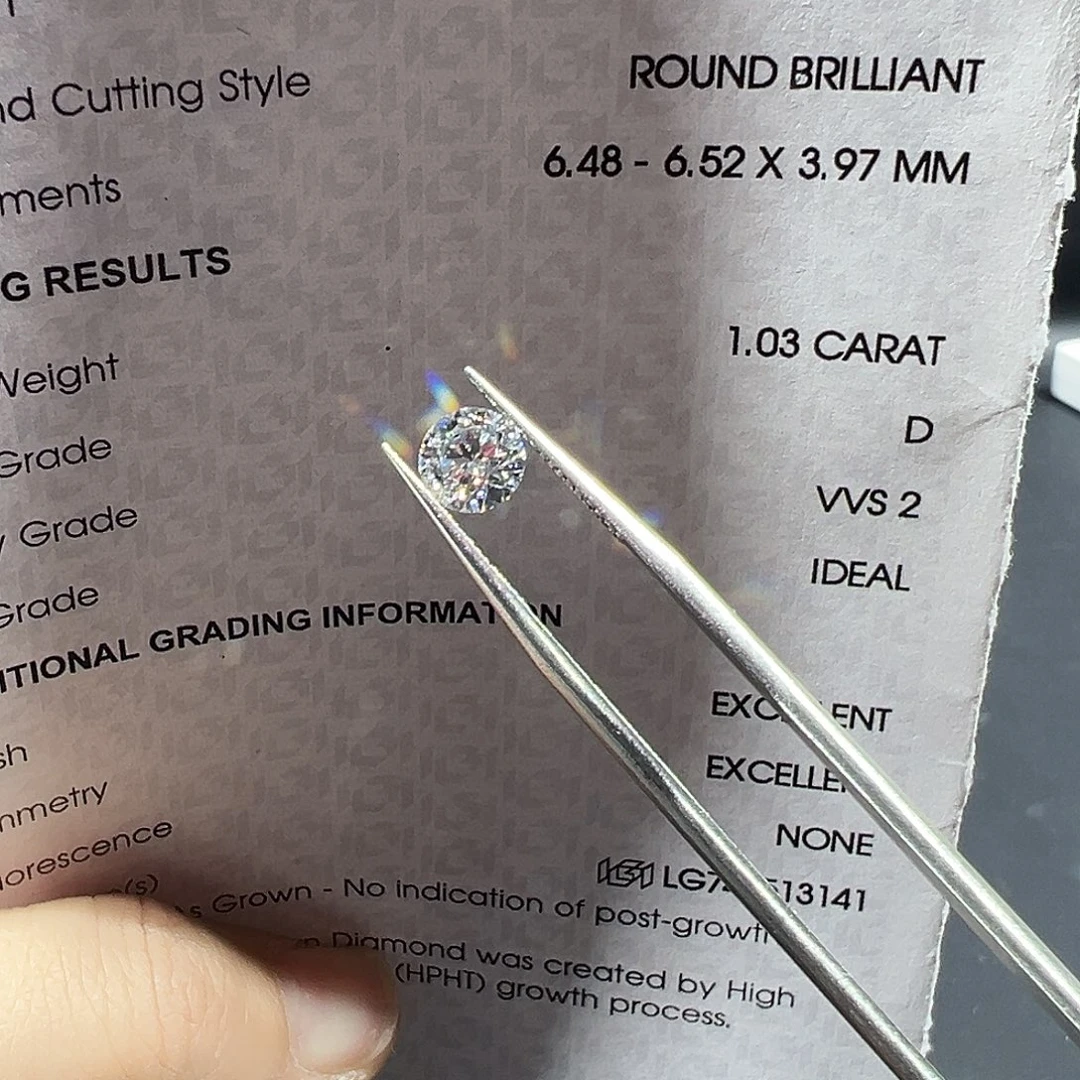 合成钻石裸石1.03ct圆形八心八箭上海igi