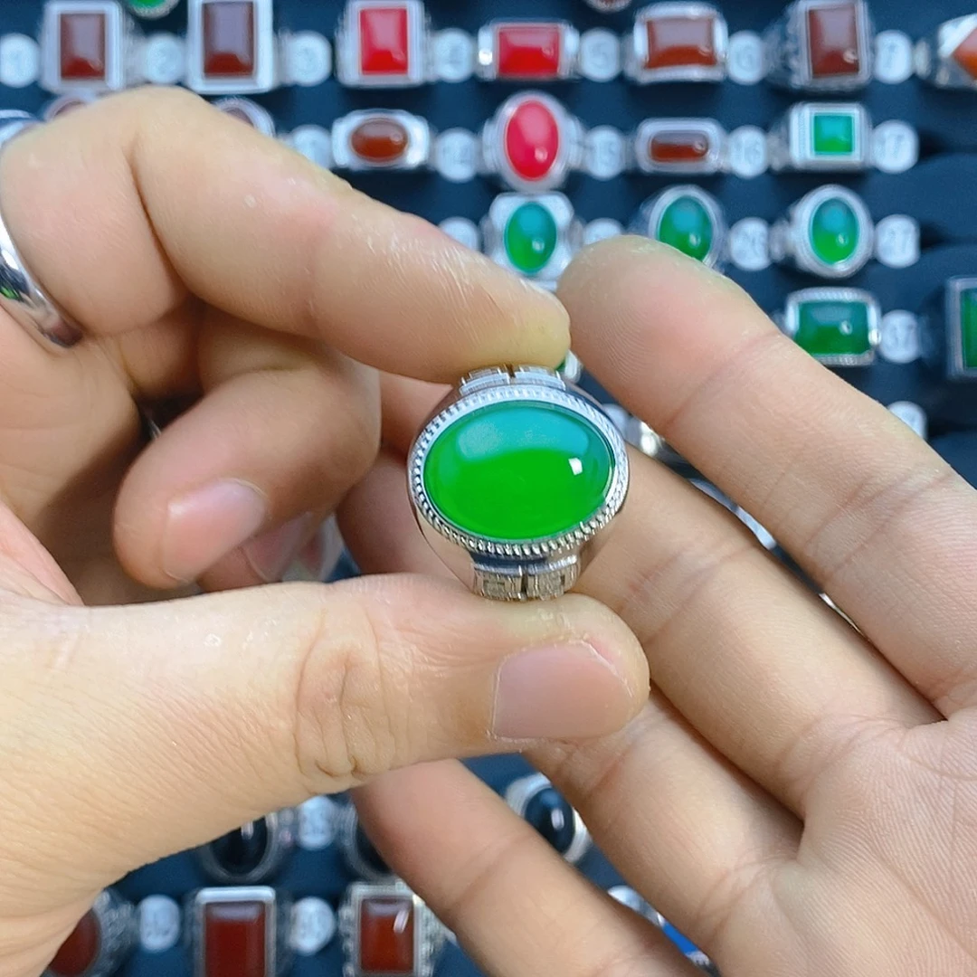 银S925镶嵌戒指玛瑙/玉髓