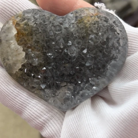 紫晶未镶嵌珠宝半成品