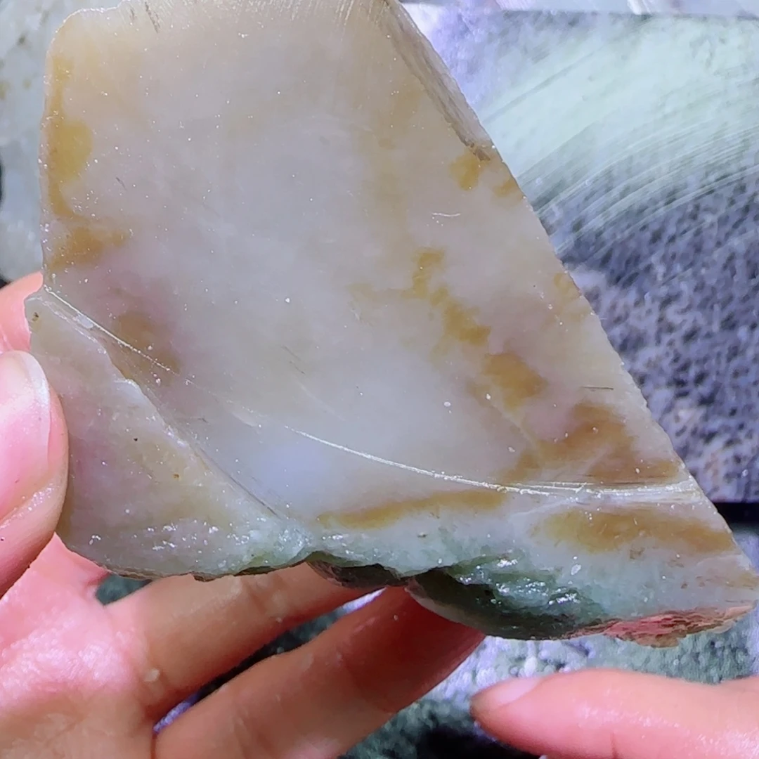 和田玉（糖玉）未镶嵌珠宝半成品