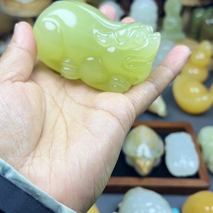 石材小*玉石雕刻品