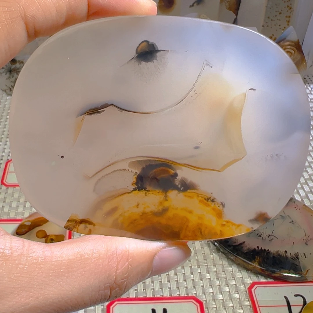 玛瑙/玉髓颈饰未镶嵌