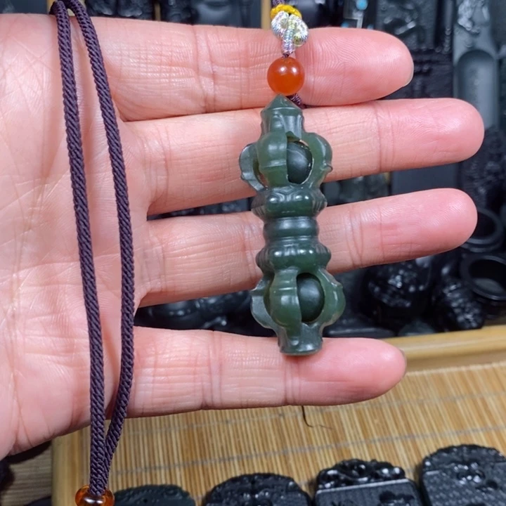 和田玉（青玉）颈饰未镶嵌