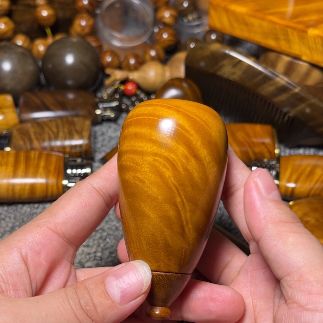 金丝楠精致罐子小叶