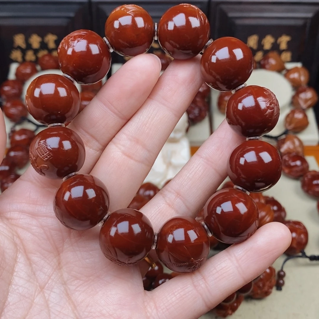 张***华吊坠橄榄核财迷财迷