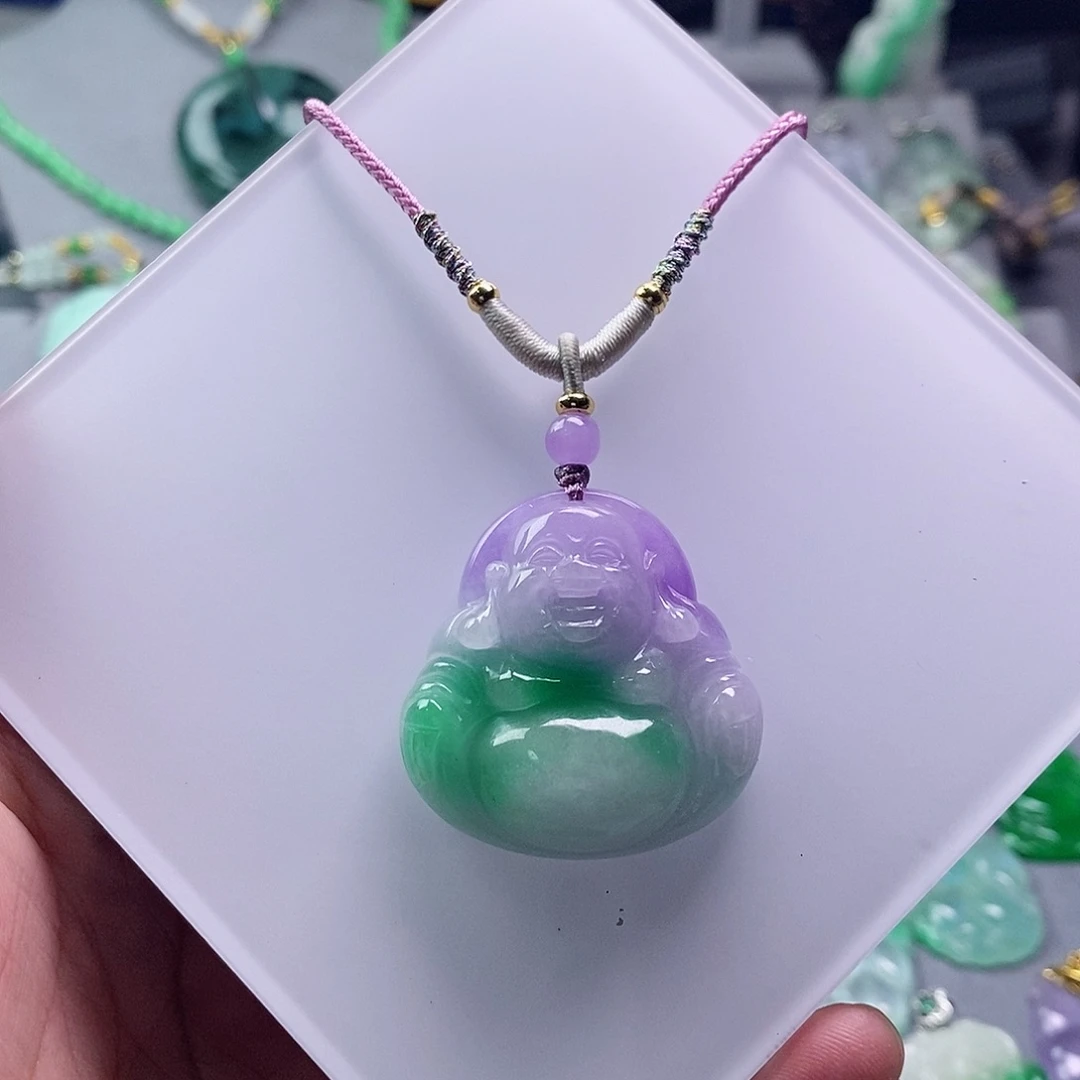 翡翠未镶嵌吊坠(赠链)