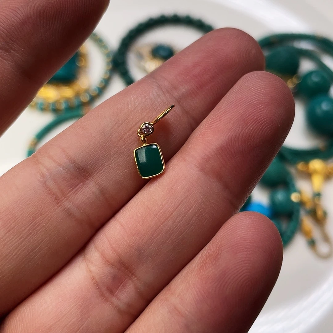 绿松石18K金镶嵌珠宝奇石