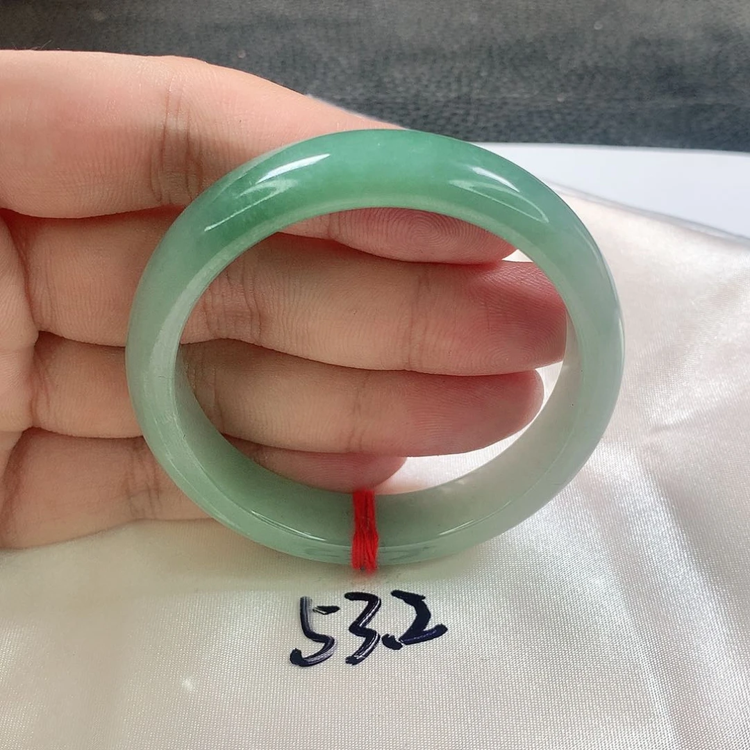 未镶嵌手镯翡翠366号