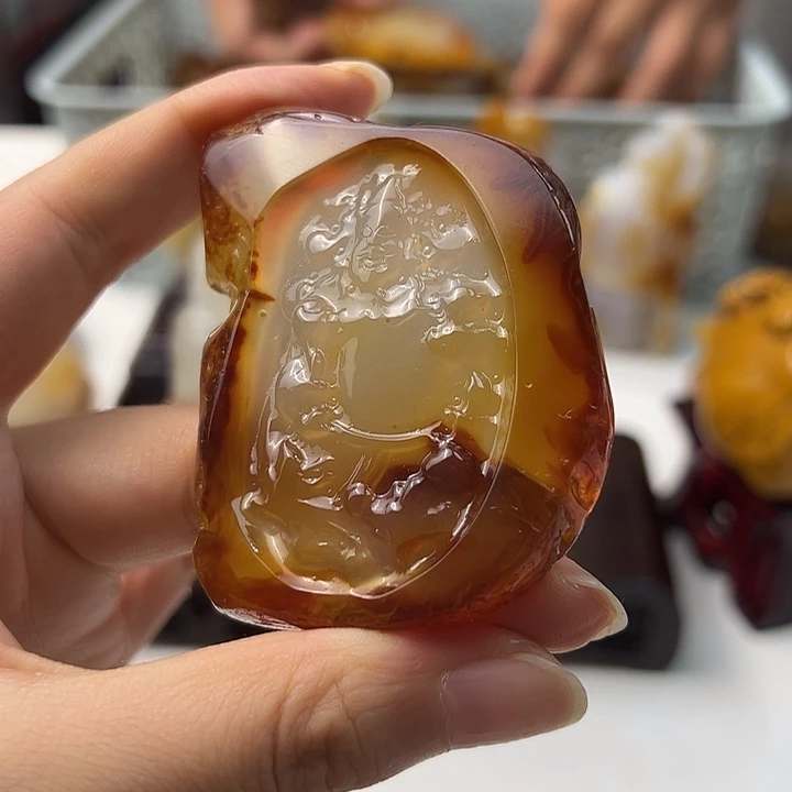 玛瑙/玉髓颈饰未镶嵌