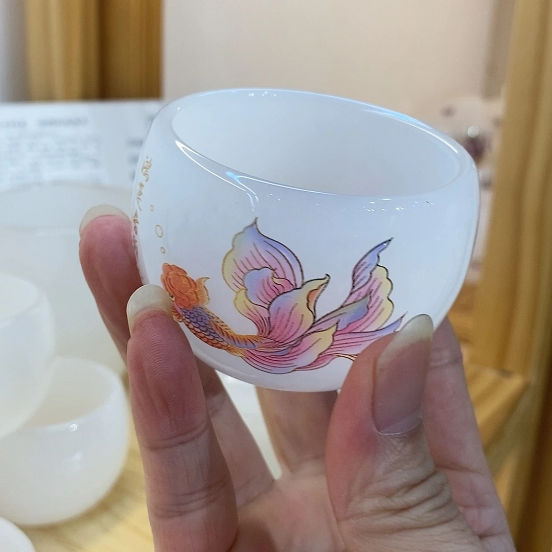 手工艺品琉璃白鱼客杯