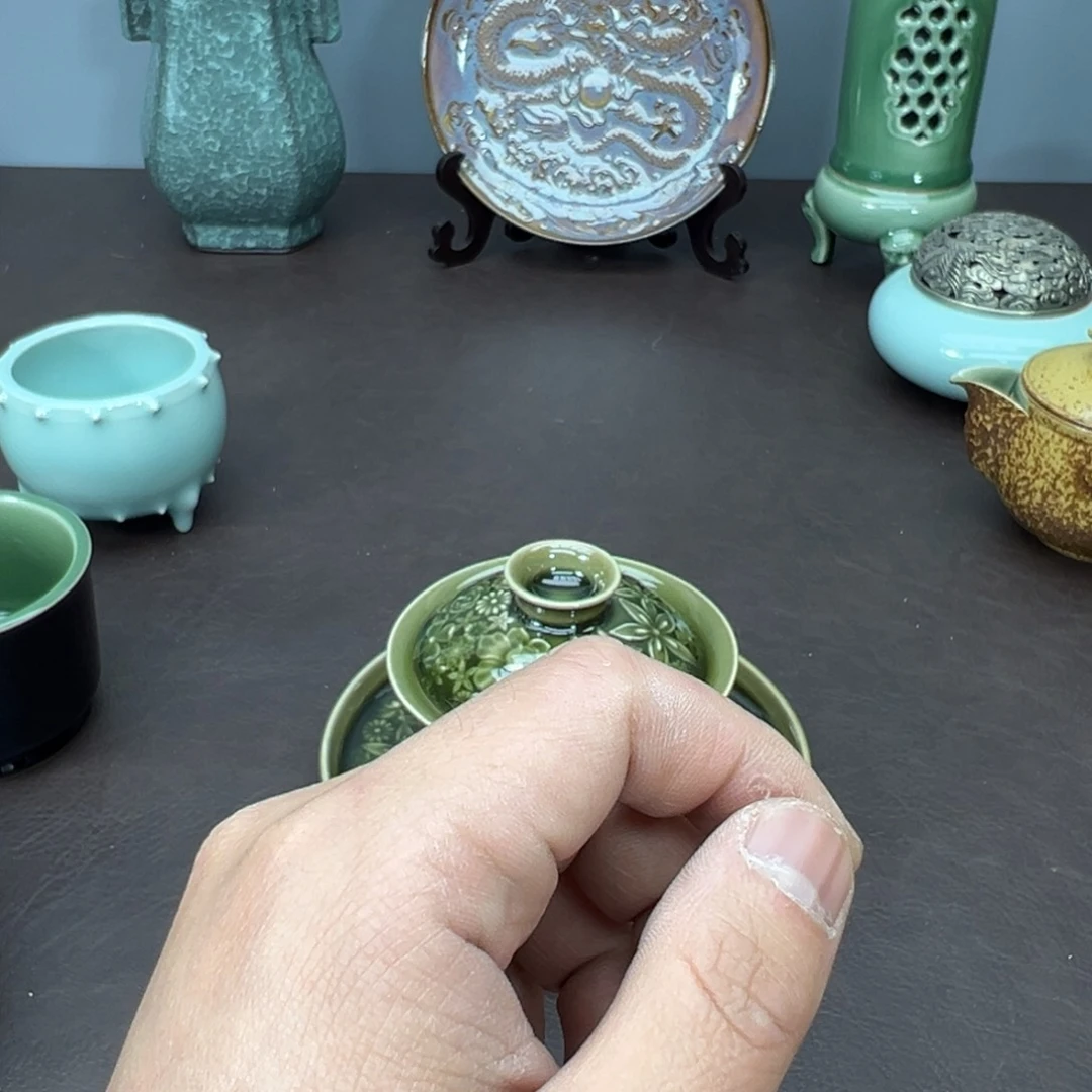 溜**?青茶还是青瓷茶器