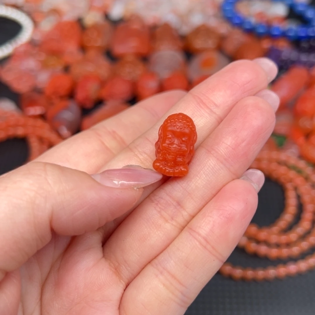 南红玛瑙未镶嵌手链