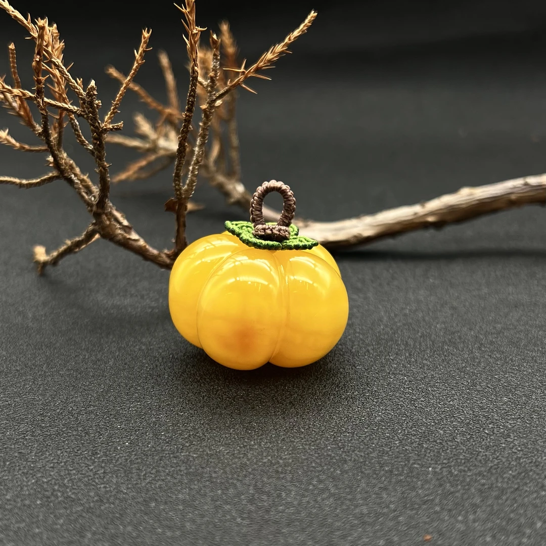 【润家原创】天然琥珀蜜蜡36.4*24mm焦皮料柿子DIY吊坠19.8g#6835