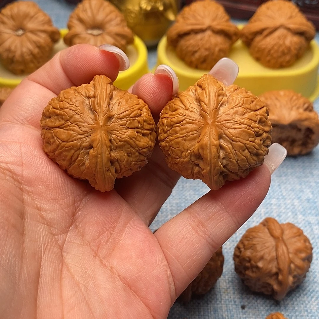 G***。把件文玩核桃毕业乾隆磨39尺全品