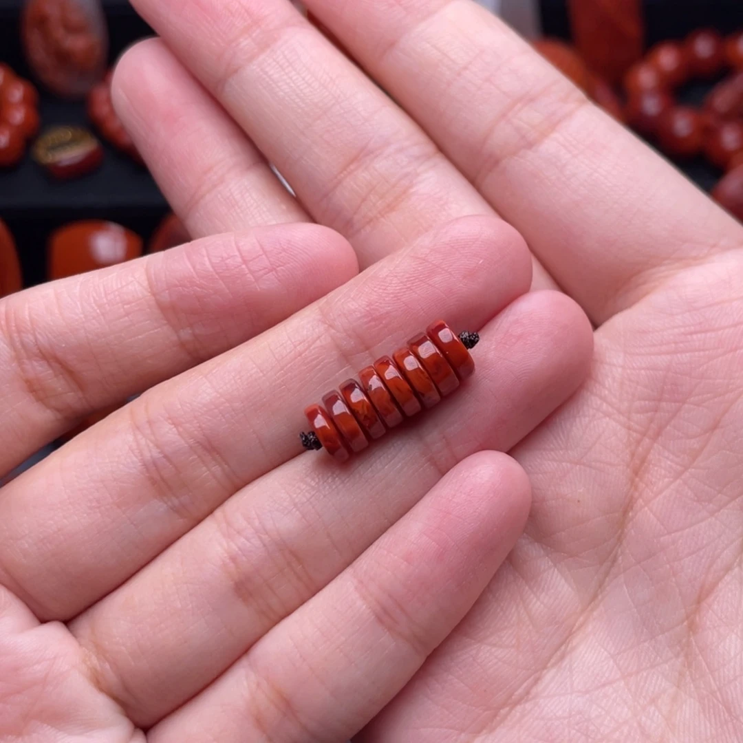 南红玛瑙未镶嵌珠宝奇石隔片7.5mm