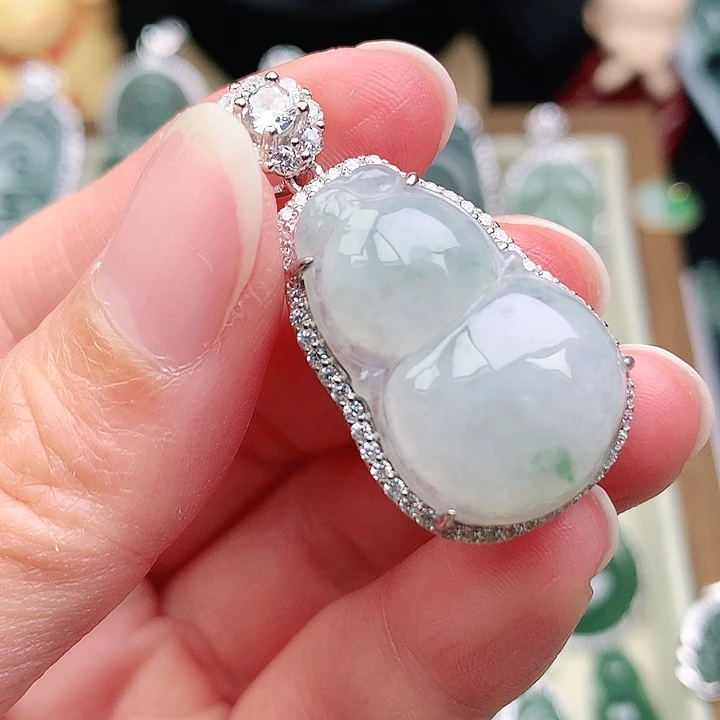 颈饰银S925镶嵌翡翠吊坠