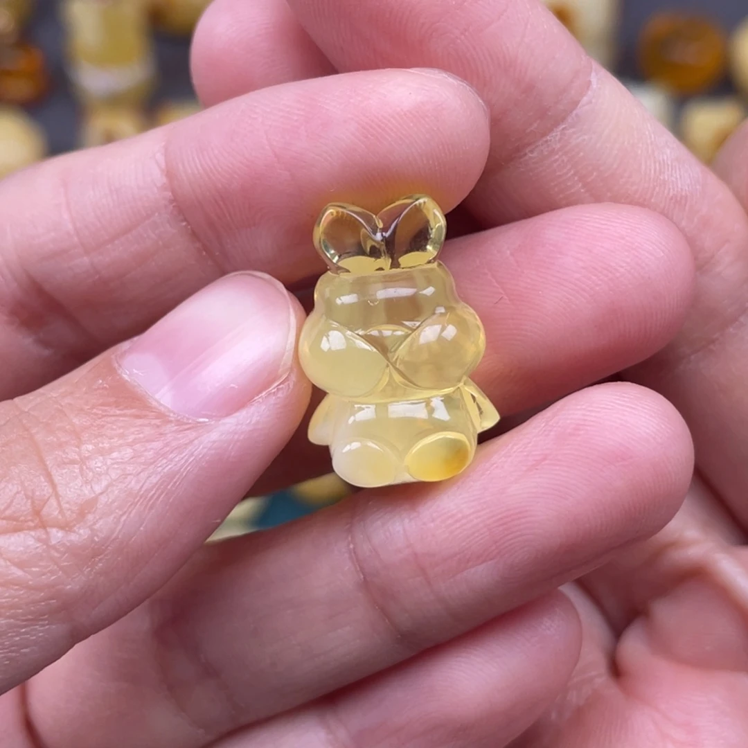 裸石琥珀未镶嵌蜜蜡