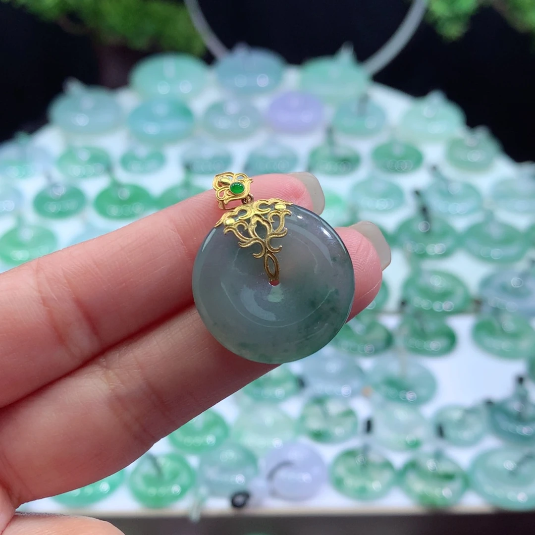 颈饰未镶嵌翡翠63(K金)平安扣