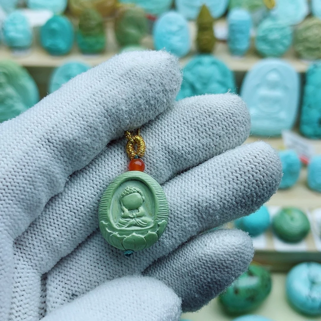 绿松石未镶嵌珠宝奇石