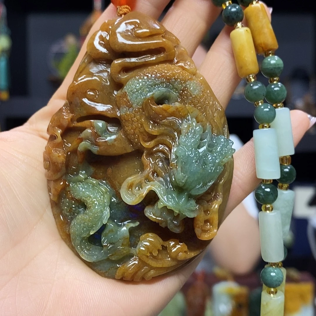 岫玉未镶嵌挂件吊坠