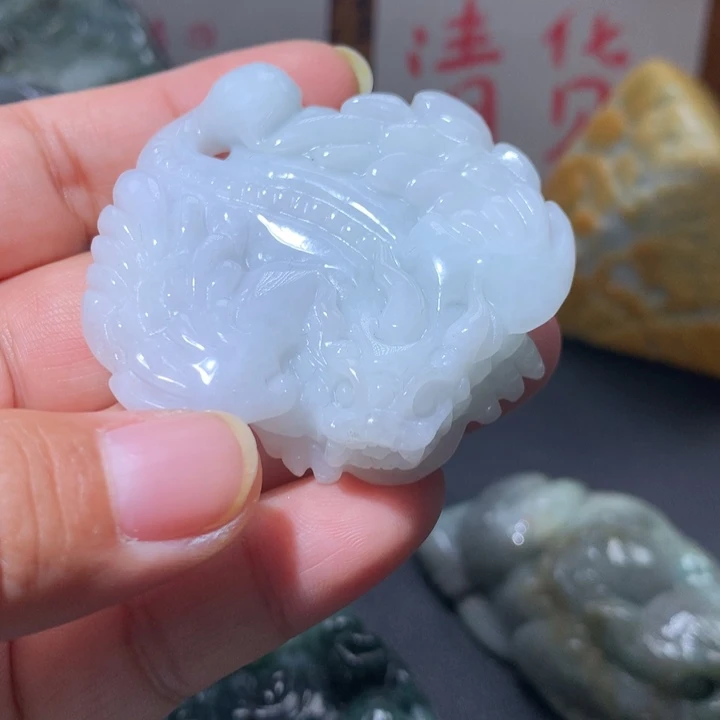 翡翠未镶嵌颈饰保真天然A货翡翠