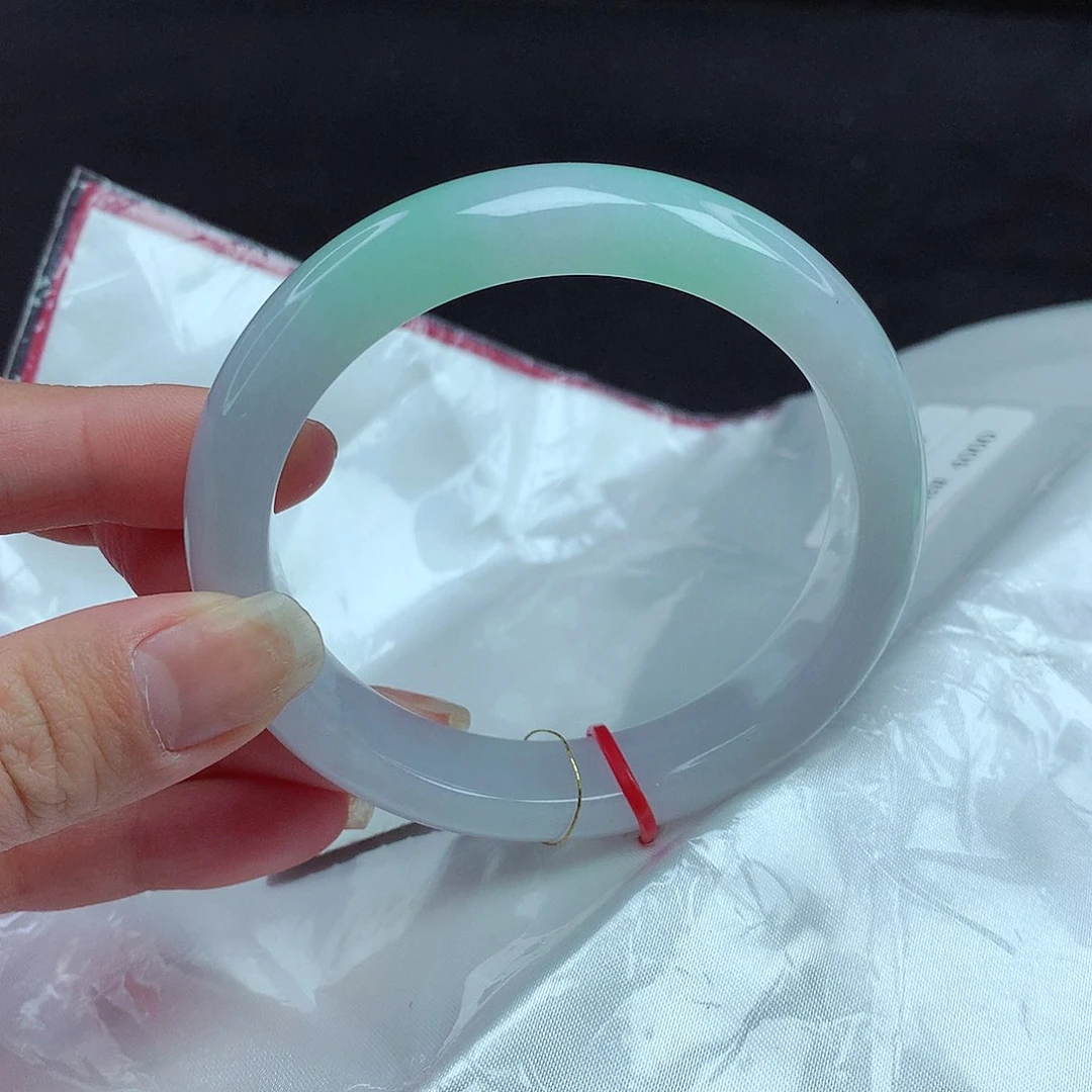 翡翠手镯未镶嵌58圈299