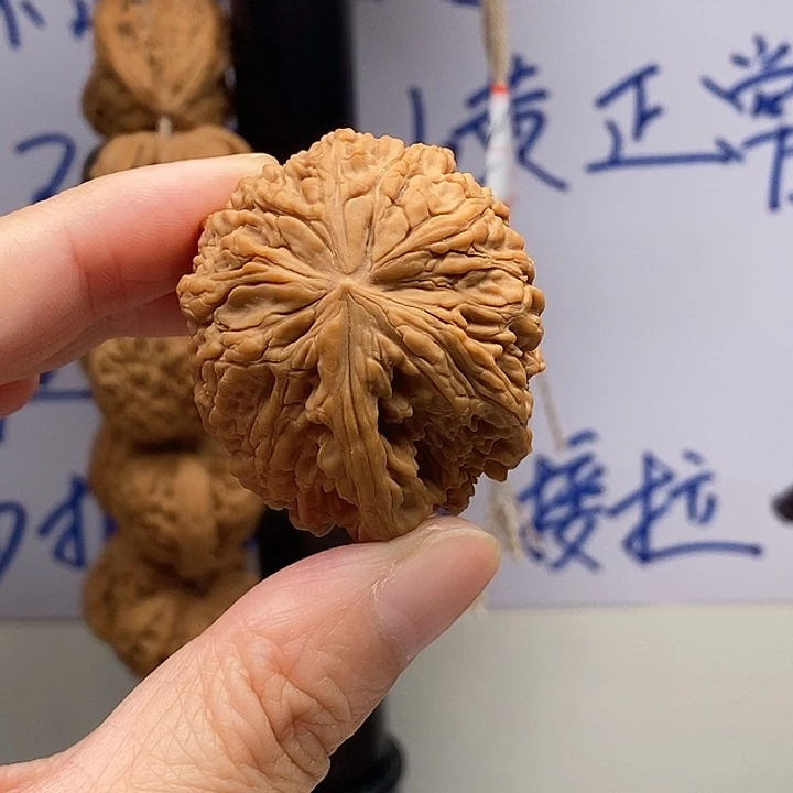 伟***歌核桃手串/手链南疆