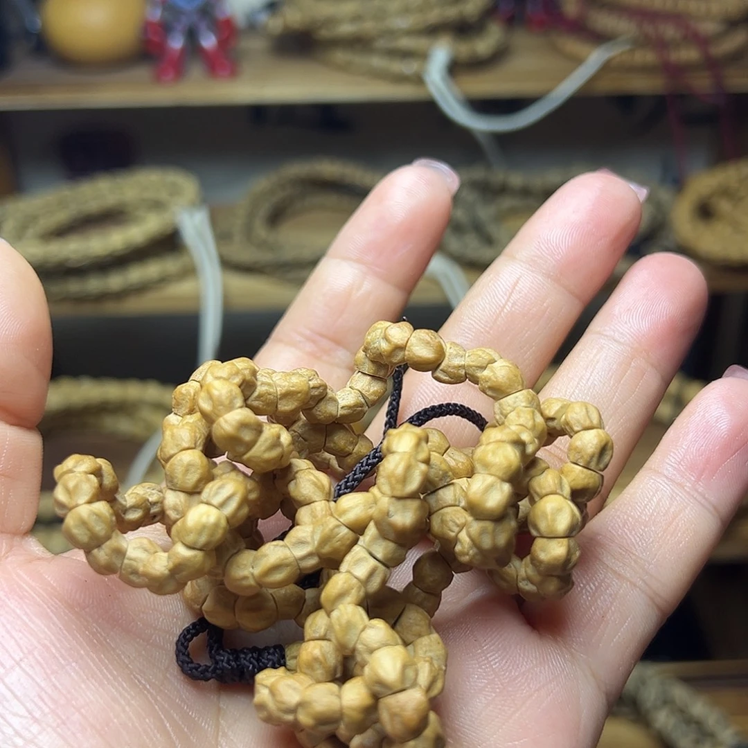 吊坠柏香籽/百香籽几何大肠