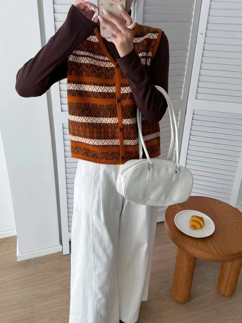 小潘-提花原宿风费尔岛马夹秋季厚款拼色针织通勤风宽松格纹