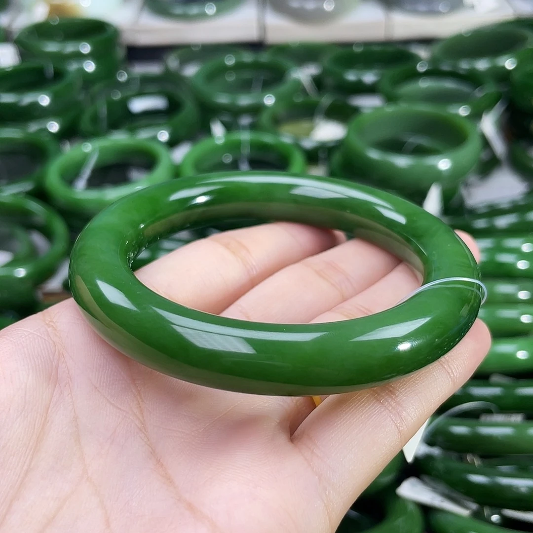 和田玉（碧玉）手镯未镶嵌