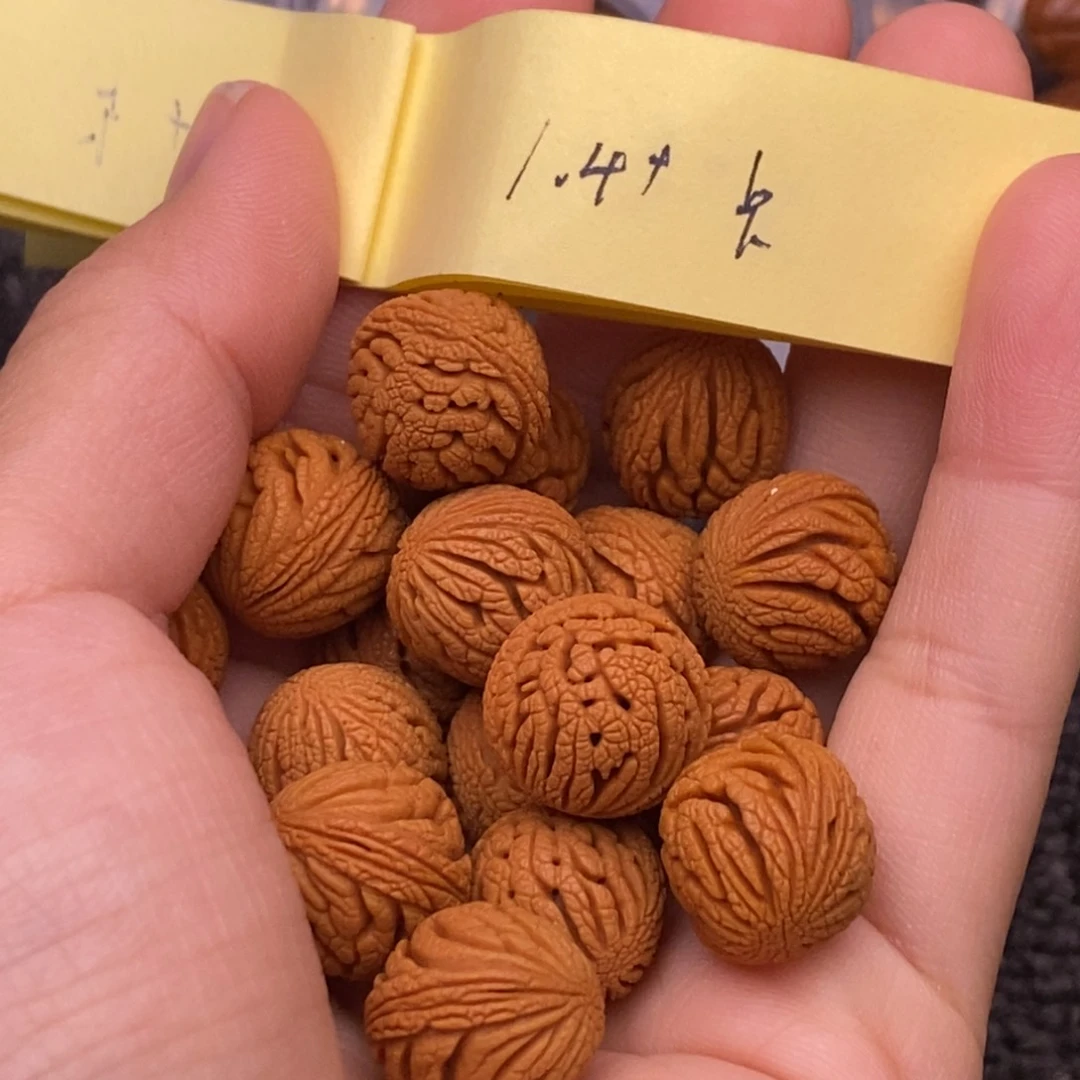 秦岭山脉龙纹桃核 17