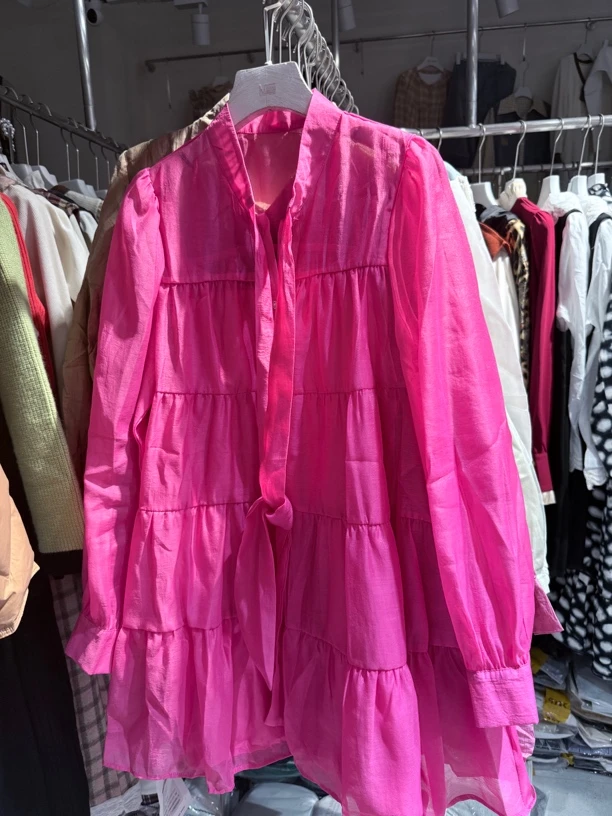 女装连衣裙气质白色