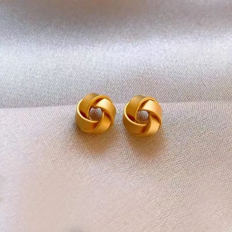 铜合金耳饰 法式缠绕金属耳钉女小众设计感独特新款耳环小巧耳饰