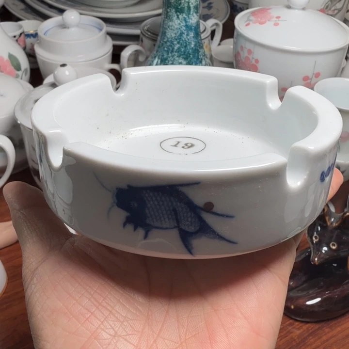 醴陵群力烟灰缸11厘米