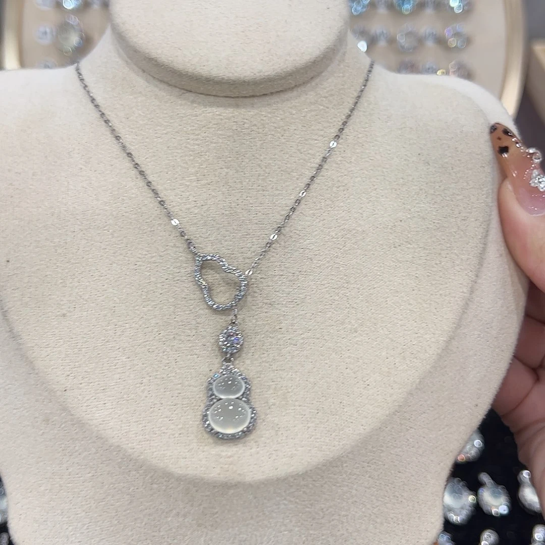 蛇纹石玉银S925镶嵌颈饰