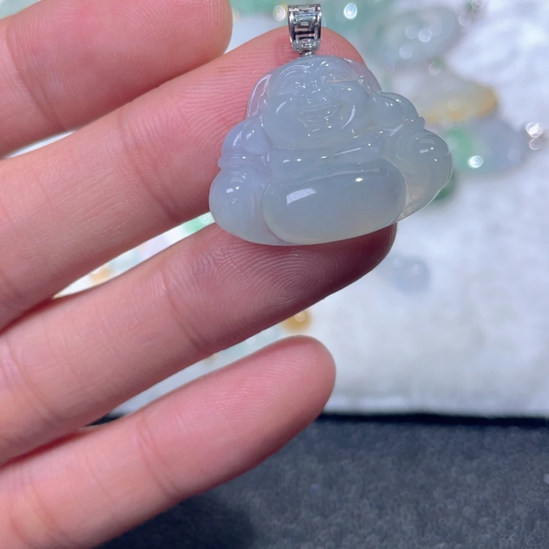 颈饰18K金镶嵌翡翠翡翠
