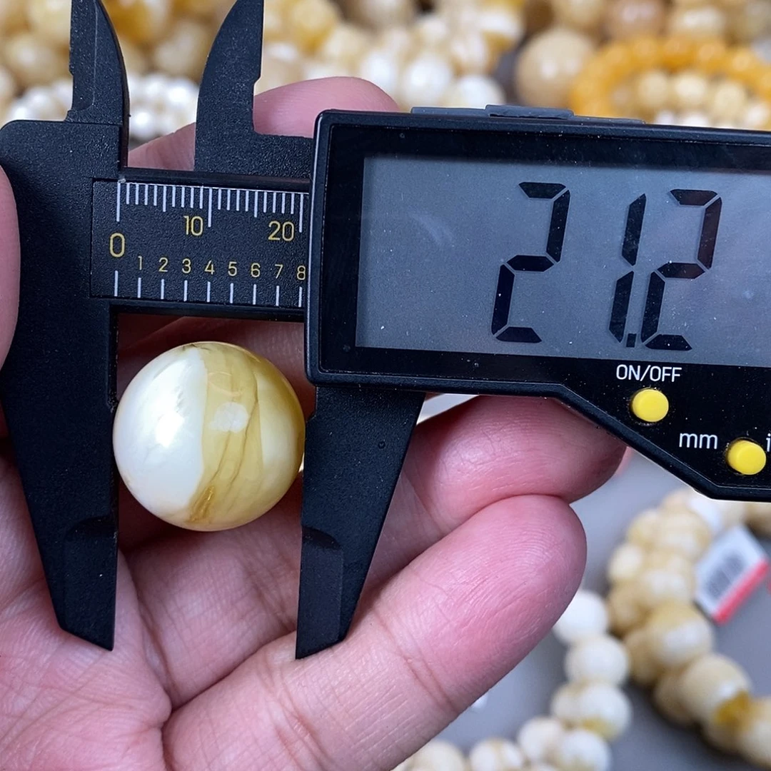 蜜蜡未镶嵌珠宝奇石 5.5g