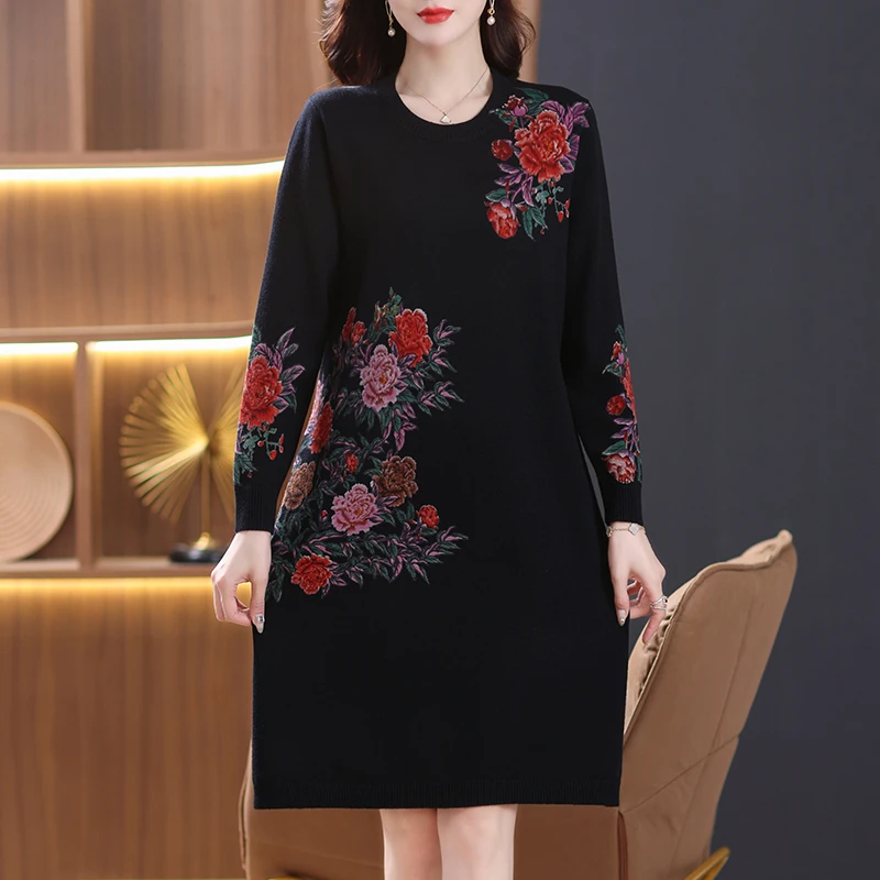 恒源祥集团彩羊新款毛衫女中长版印花洋装秋冬中老年妈妈连衣裙