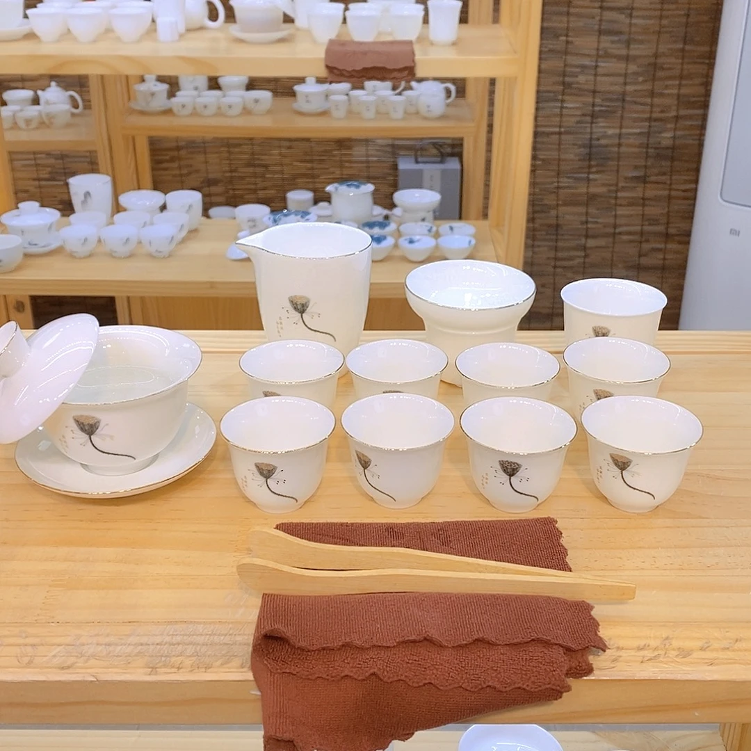 羊脂玉瓷茶具套装