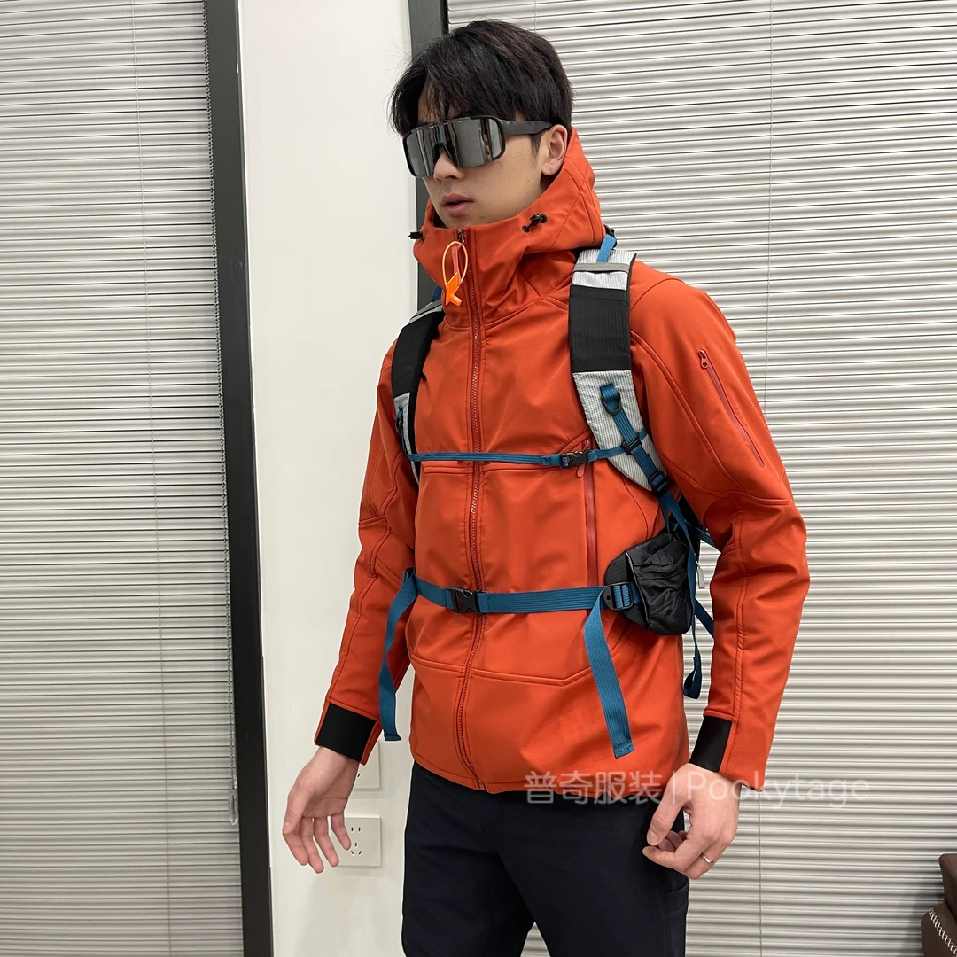 王炸组合！防风雨抗撕裂内里鸭绒保暖秋冬情侣户外软壳冲锋羽绒服