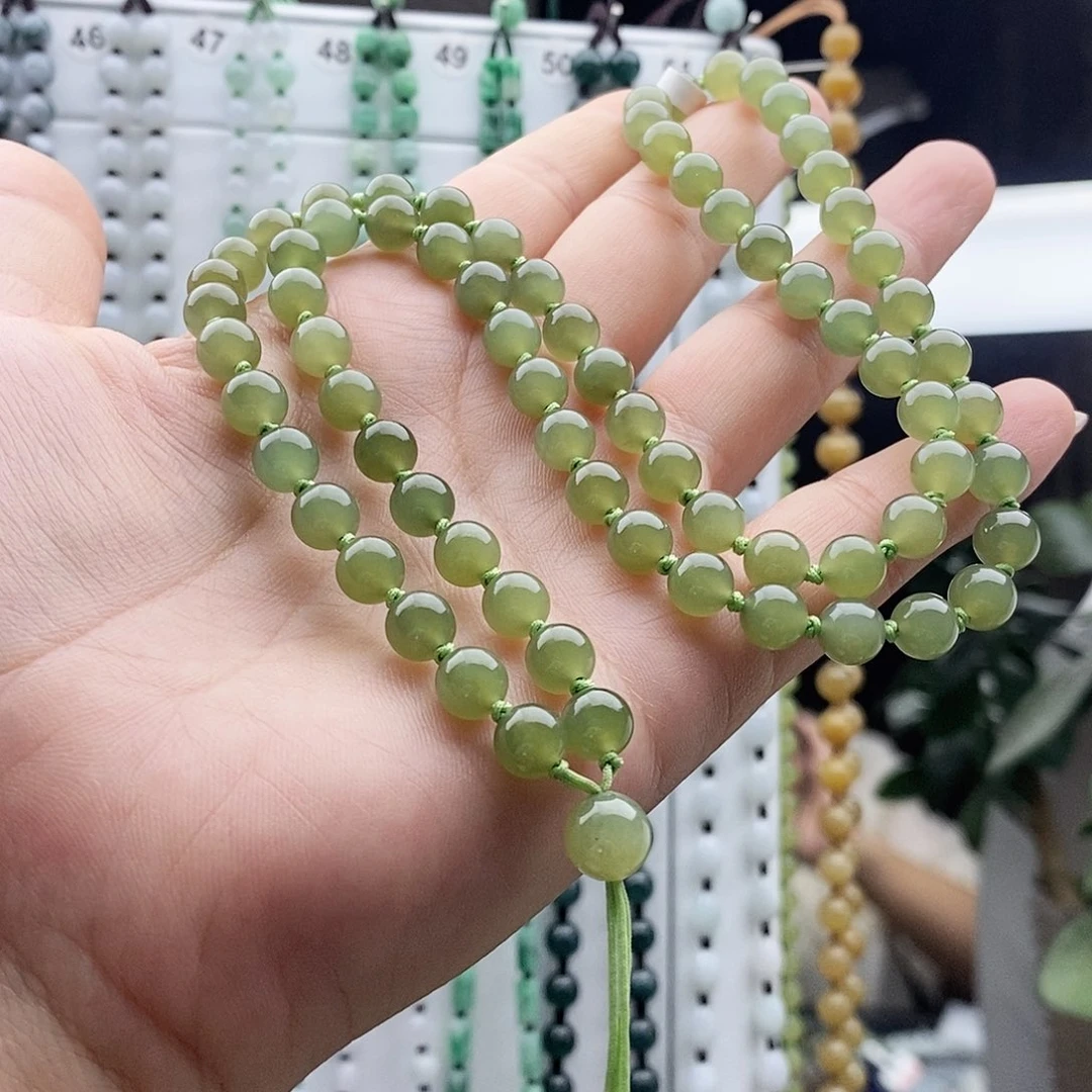 爱***爱和田玉未镶嵌颈饰