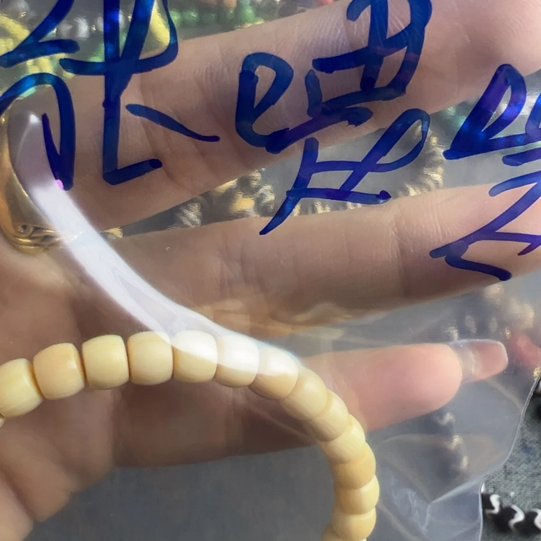 张***喂给哥哥哥哥哥哥v哥哥vv