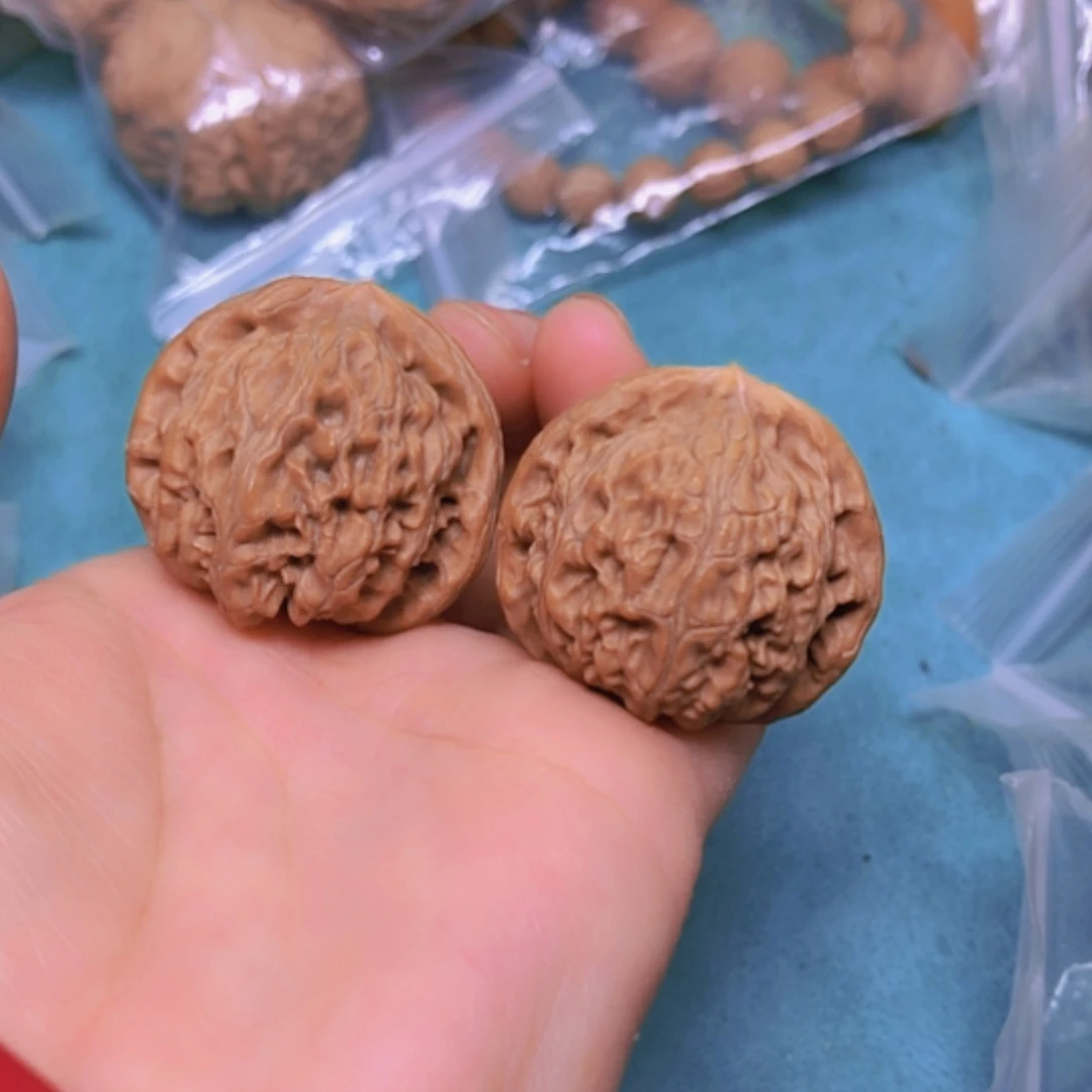 【闪购商品】摆件核桃35.5宫灯有修