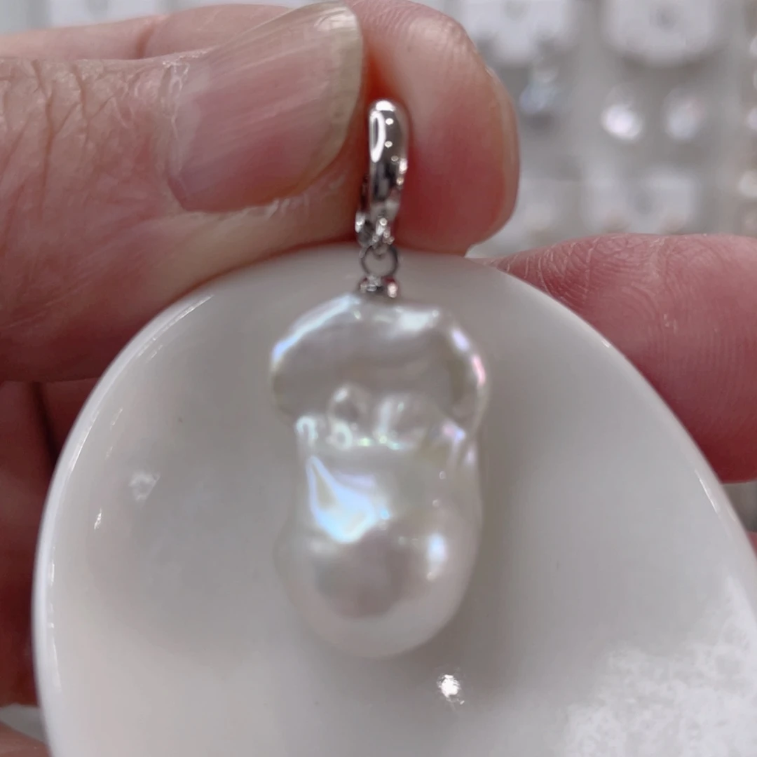 颈饰未镶嵌淡水珍珠