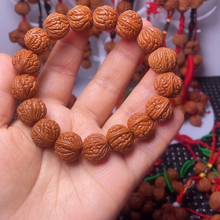 吊坠桃核龙纹桃枭