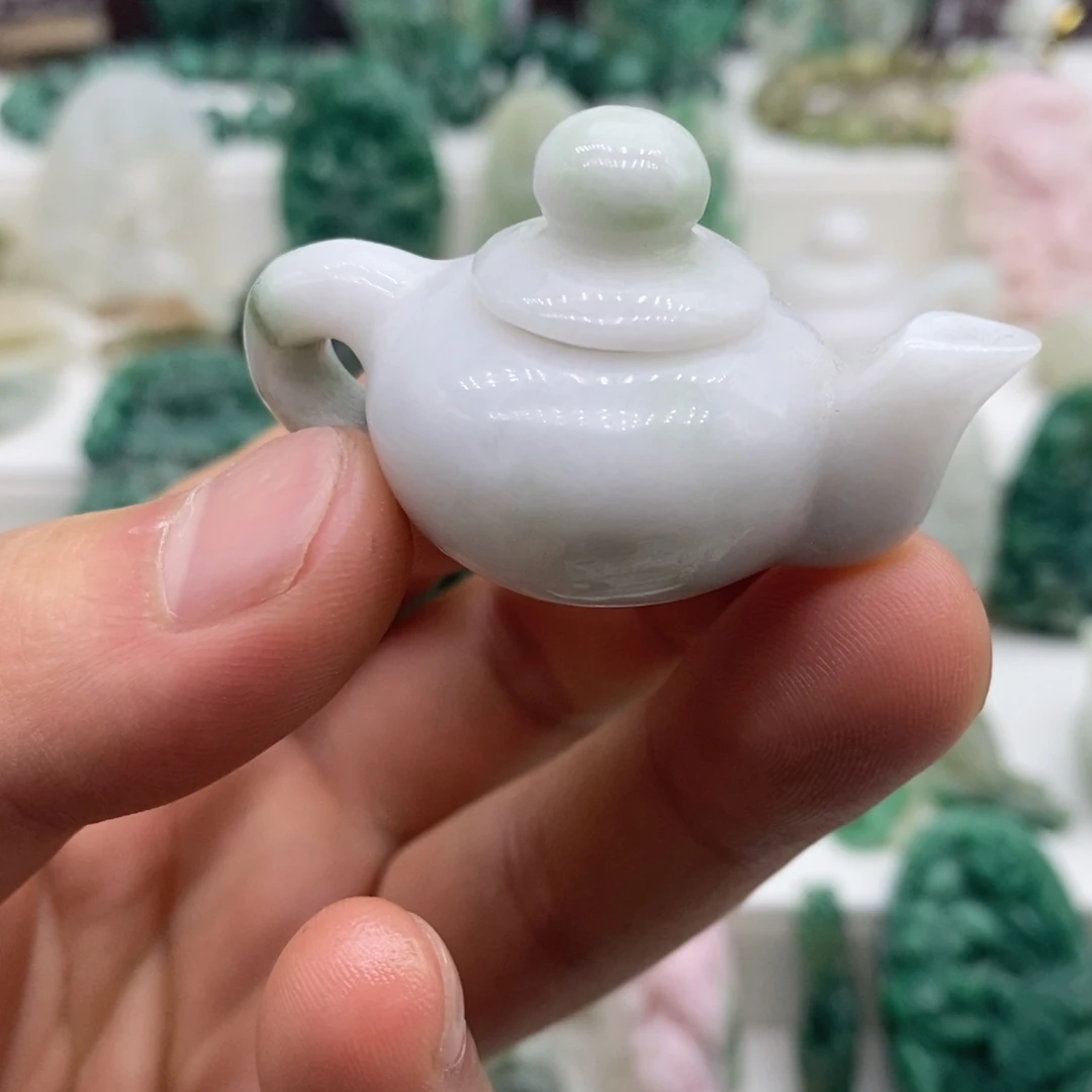 未镶嵌独山玉颈饰