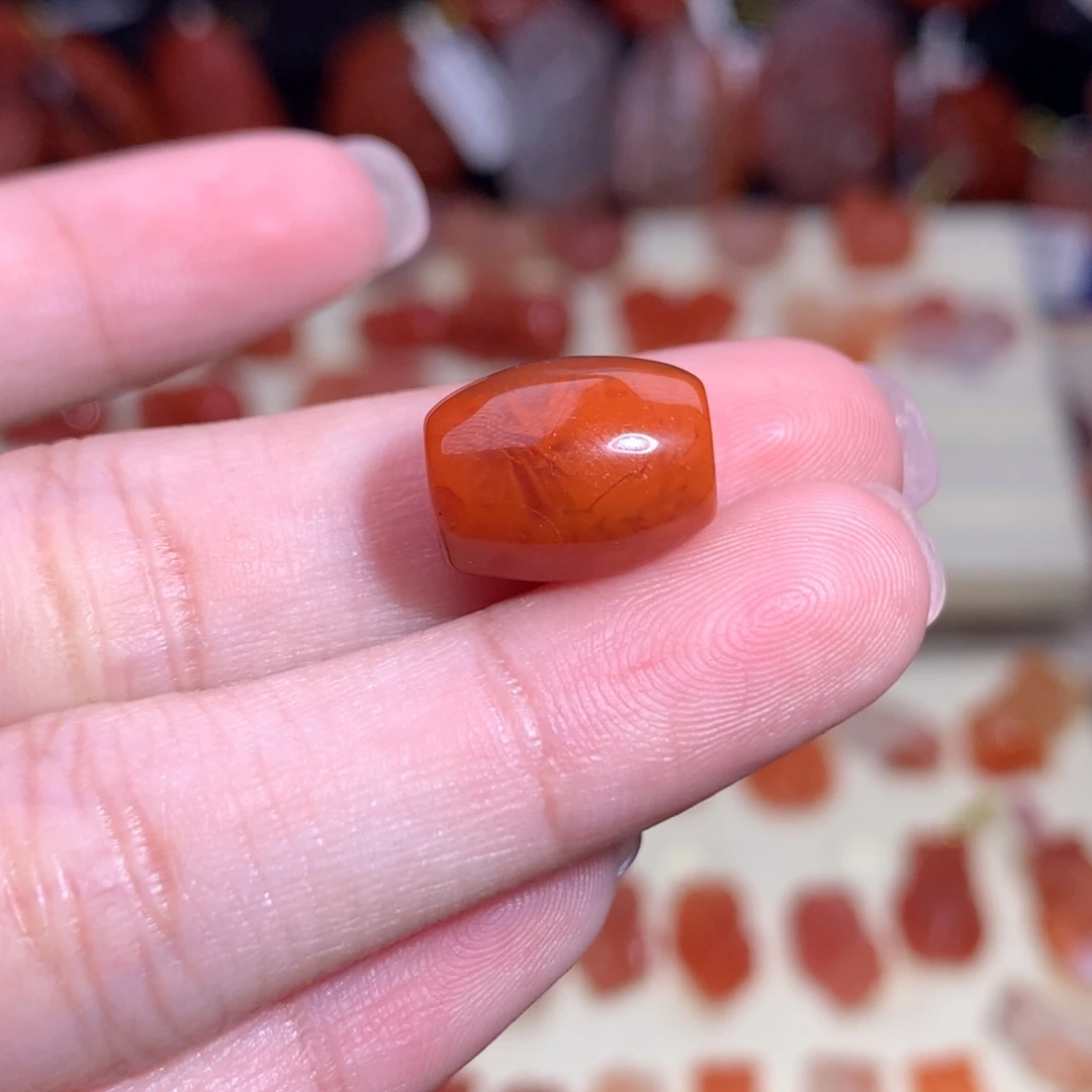 南红玛瑙未镶嵌珠宝半成品桶珠